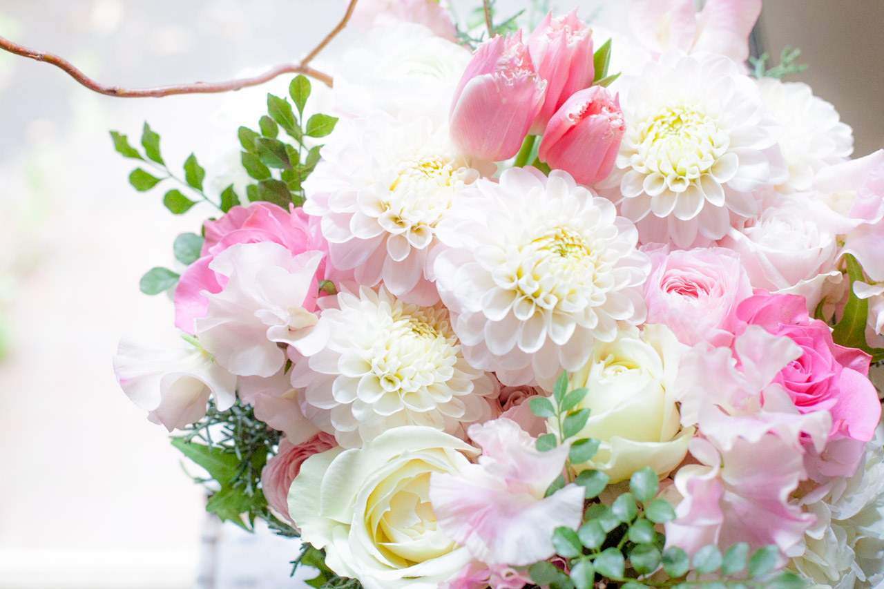 バレンタインデーのお花の配達と宅配のご予約ページのアイキャッチ画像