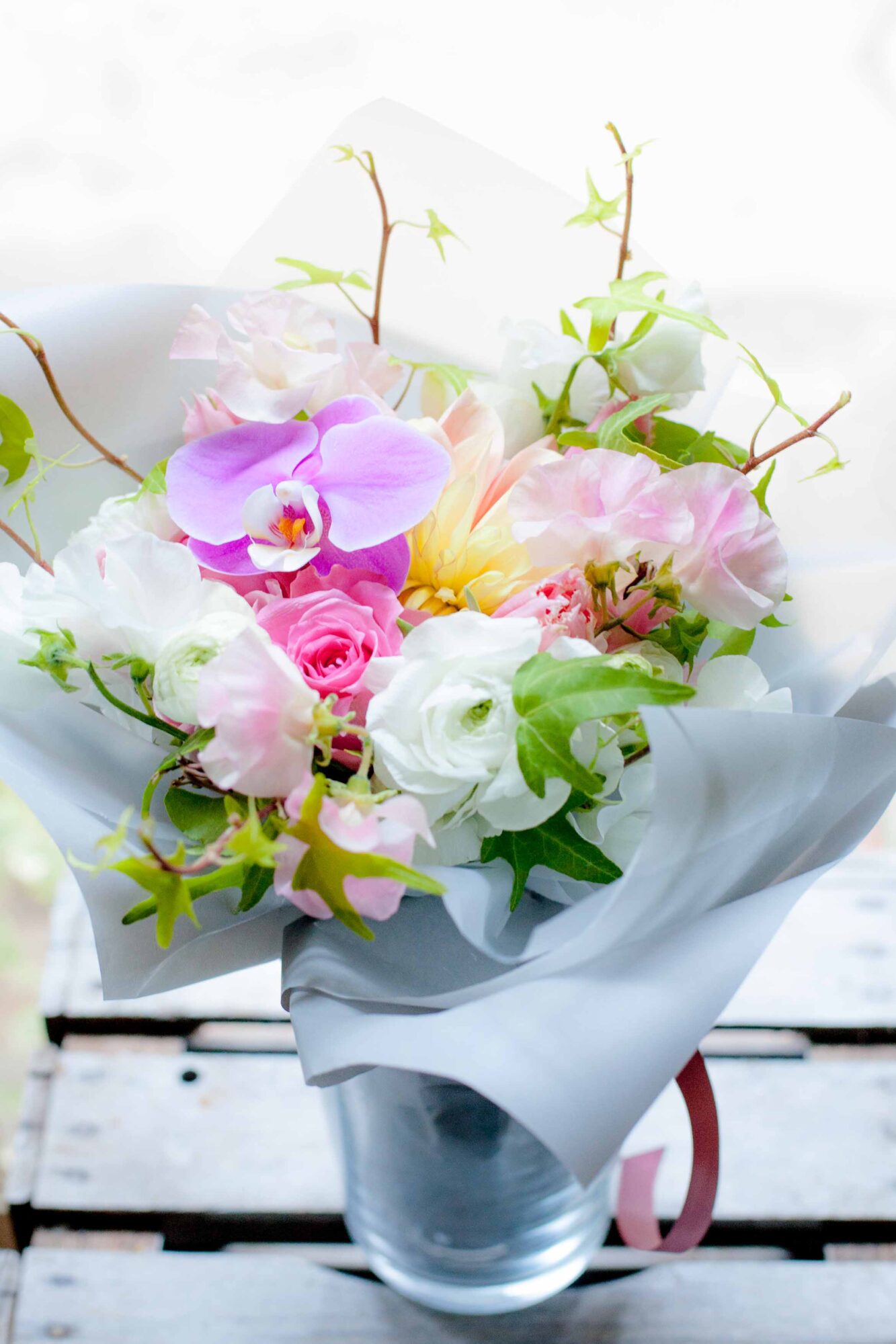 花束：お誕生日ギフトの画像